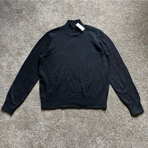 Old Navy Women’s Mock Neck Sweater Small NWT